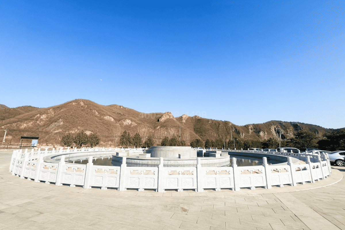 凤凰山公墓环境图